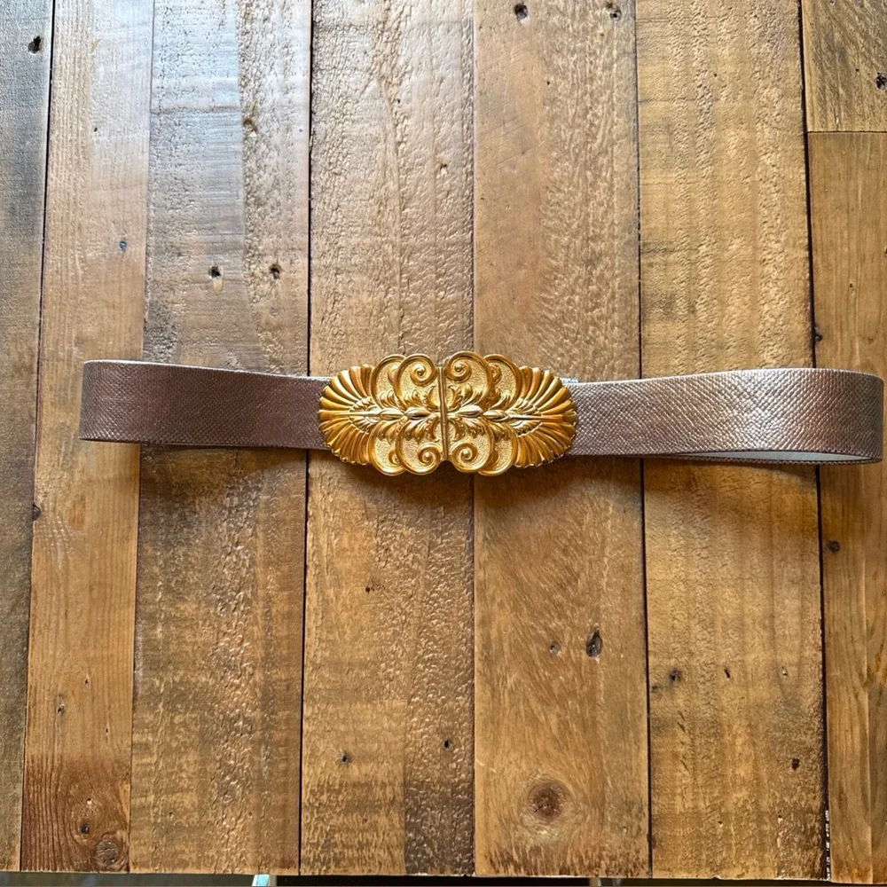 Vintage Alexis Kirk, metallic gray Gold Ornate Buckle Belt